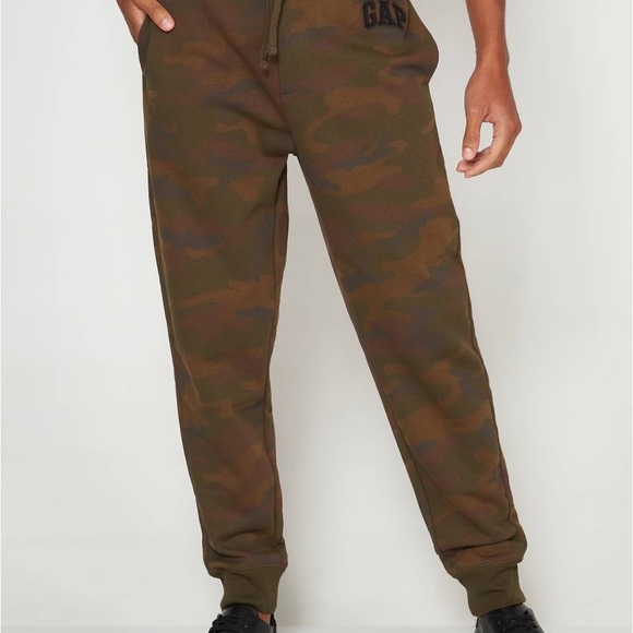GAP Other - Gap logo jogger -camouflage